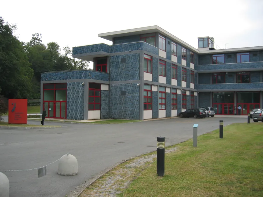 Casa Blu, the Interaction Design Institute Ivrea building, photographed Sept 2004 while IDII was there